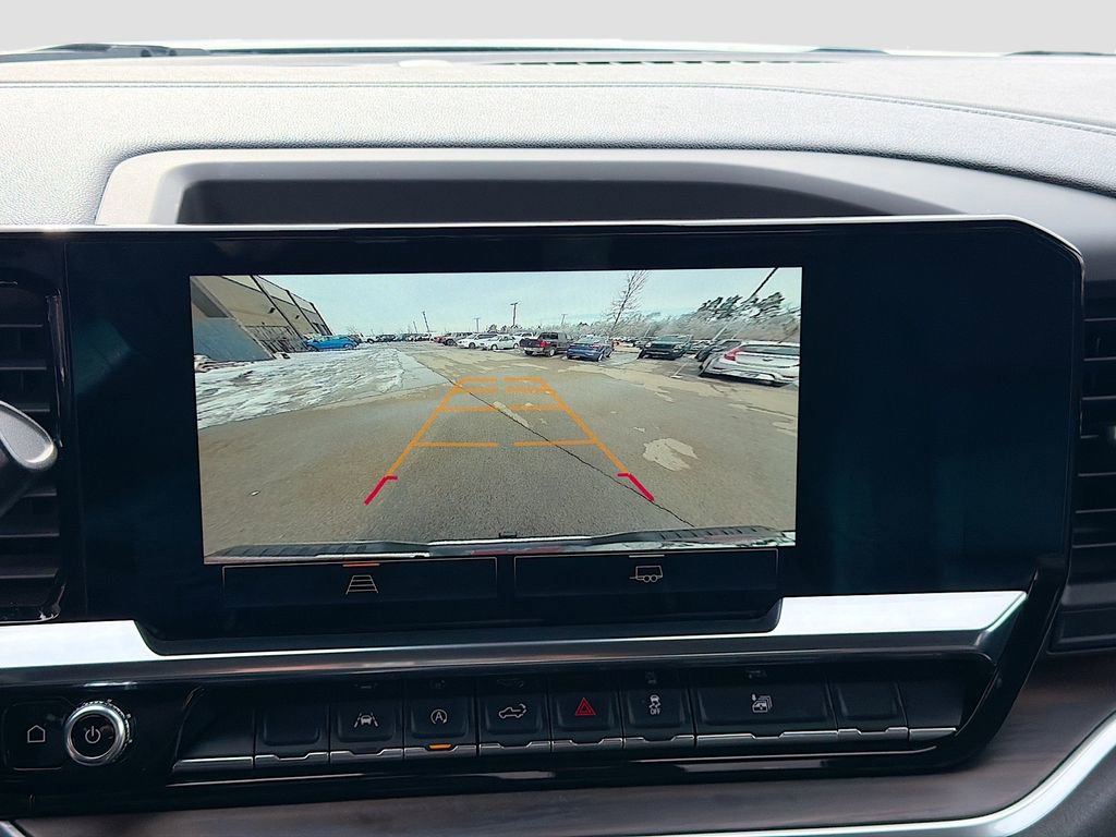 Used 2024 GMC Sierra 1500 SLT image 32