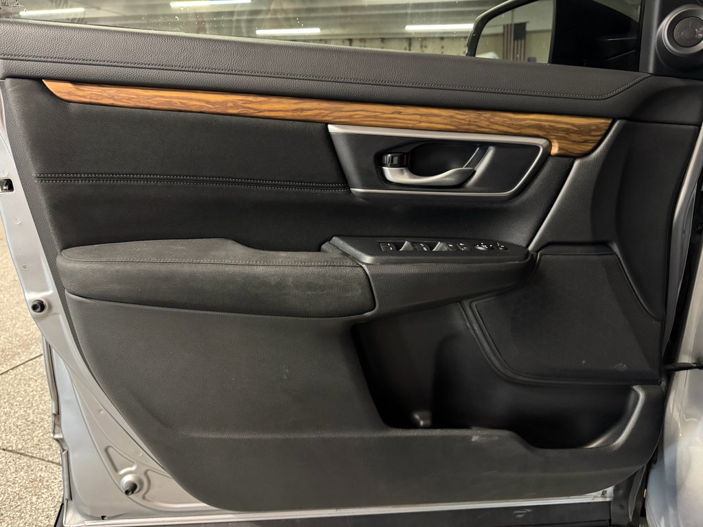 Used 2019 Honda CR-V EX image 15