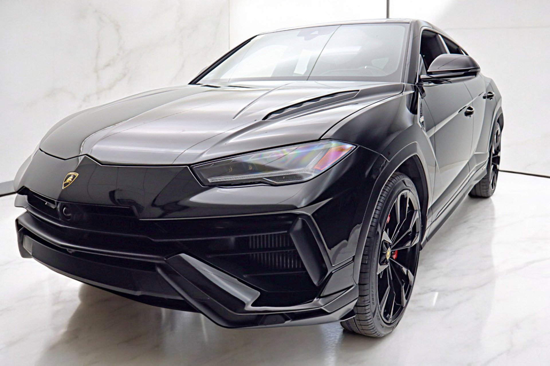 Used 2024 Lamborghini Urus S image 11