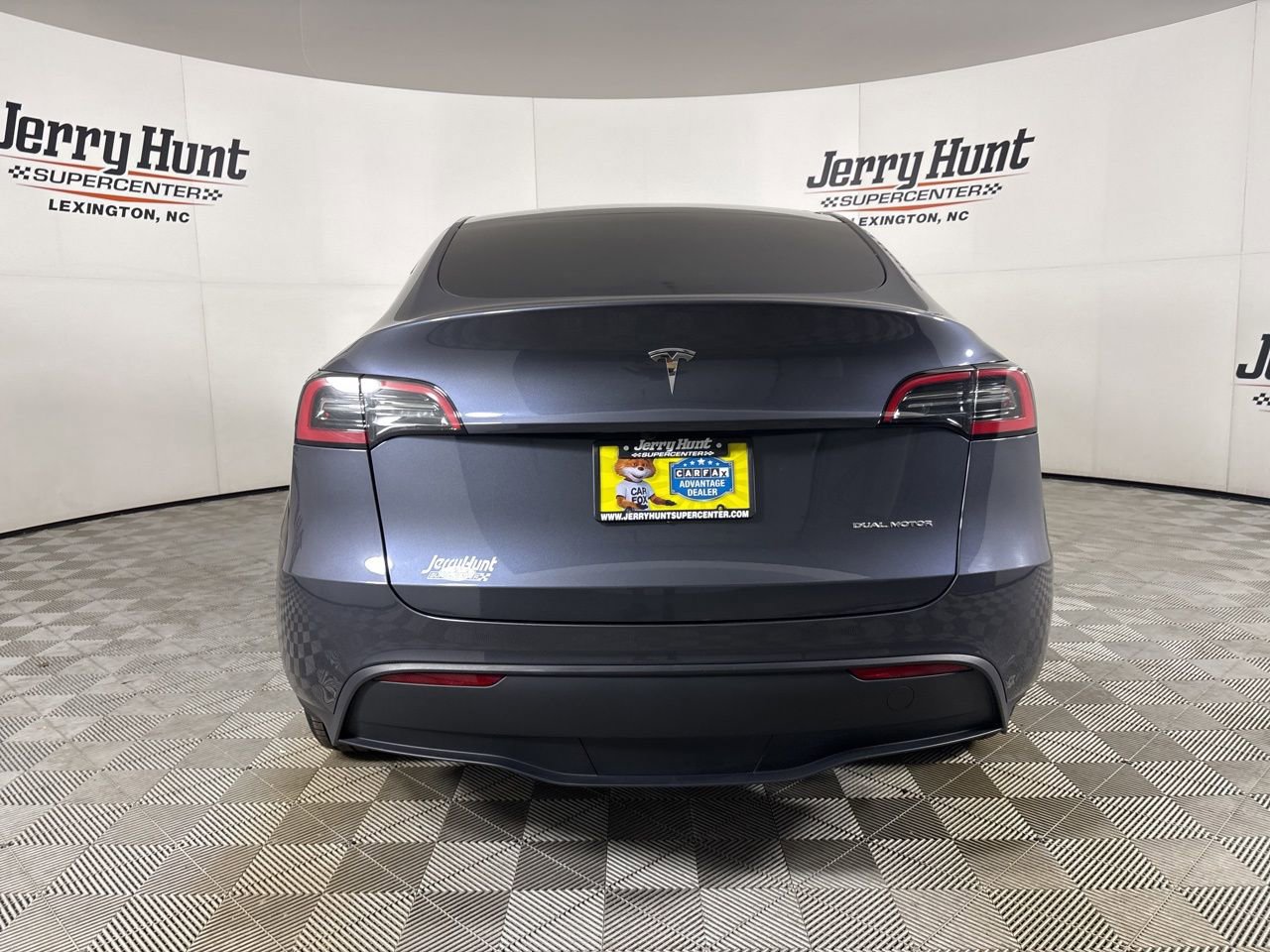 Used 2023 Tesla Model Y Long Range image 5