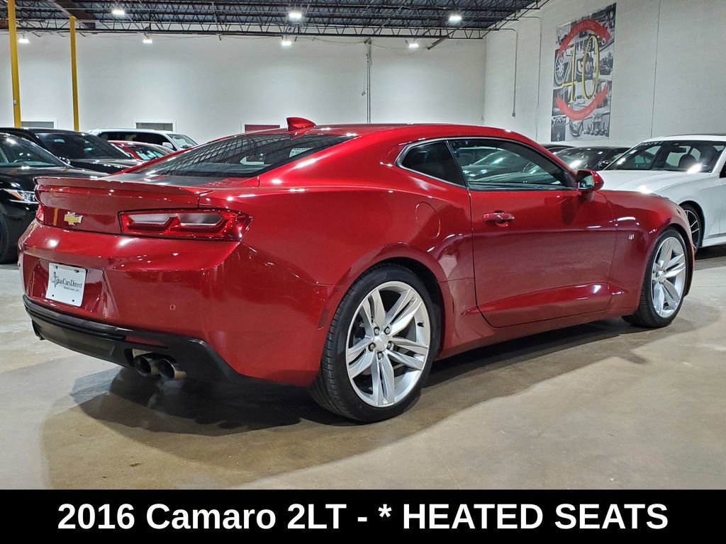 Used 2016 Chevrolet Camaro LT RWD image 9