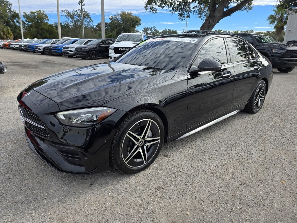 Used 2024 Mercedes-Benz C 300 Sedan image 2