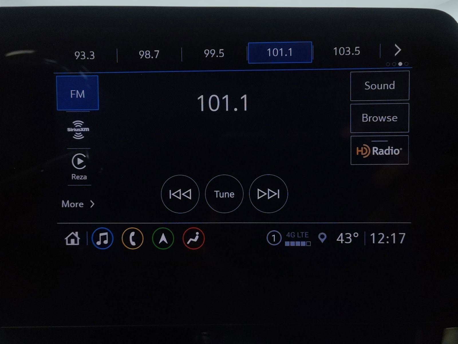 Used 2023 Chevrolet Corvette Stingray Premium Conv w/ Z51 Performance Package image 20