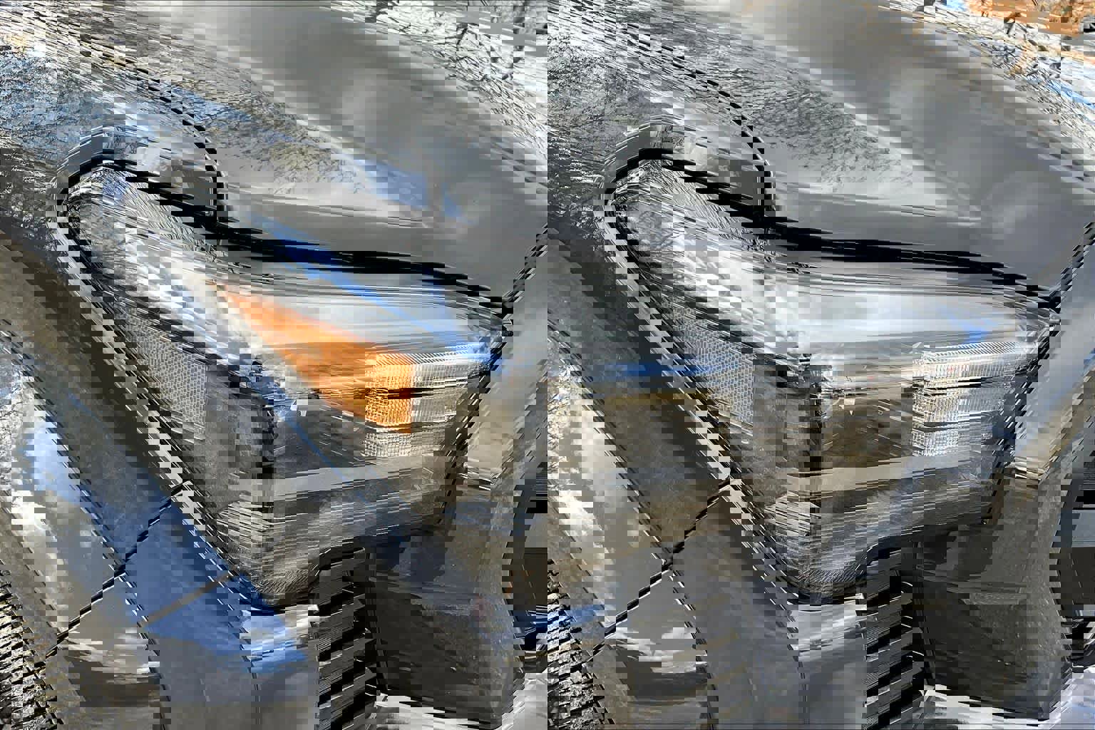 Certified 2025 Toyota Tacoma SR5 image 25