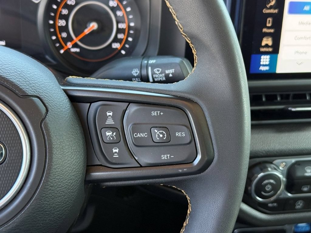 Used 2024 Jeep Gladiator Sport AWD/4WD image 31