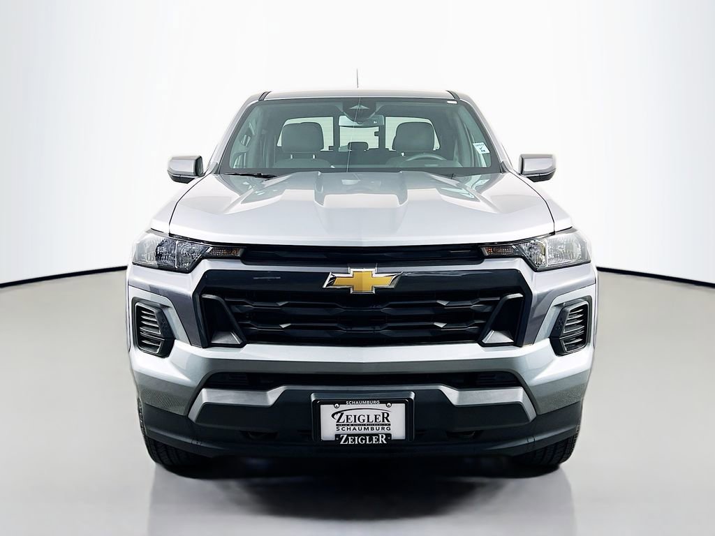 Used 2026 Chevrolet Colorado LT w/ Advanced Trailering Package image 2