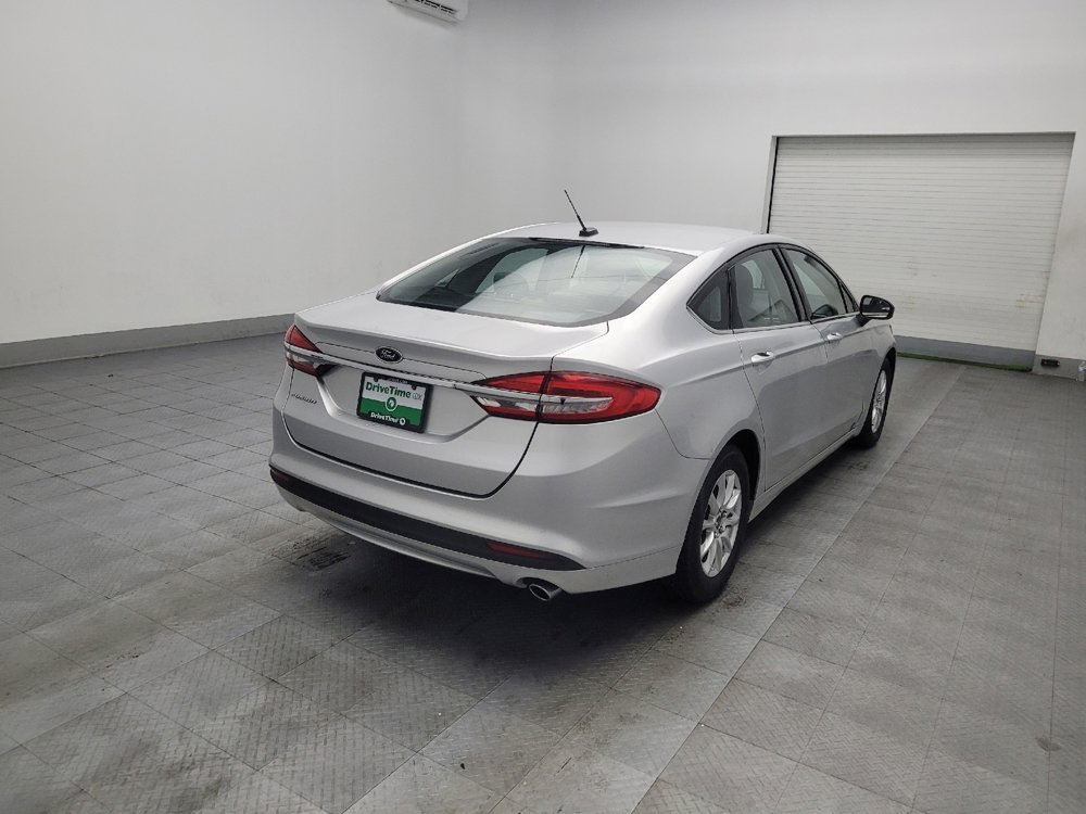Used 2017 Ford Fusion S image 9