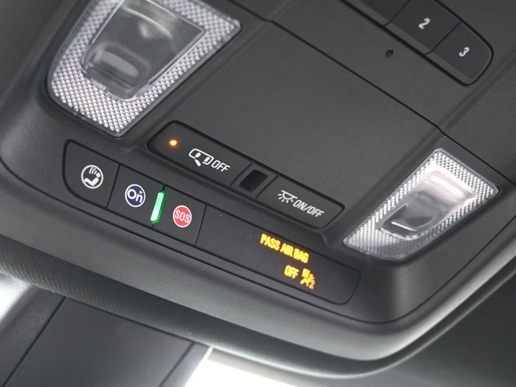 Used 2024 Cadillac XT5 Luxury image 21