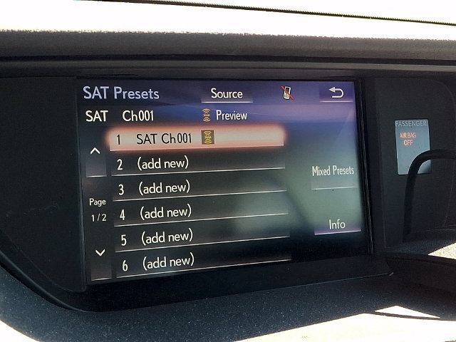 Used 2017 Lexus ES 350 w/ Luxury Package FWD image 18