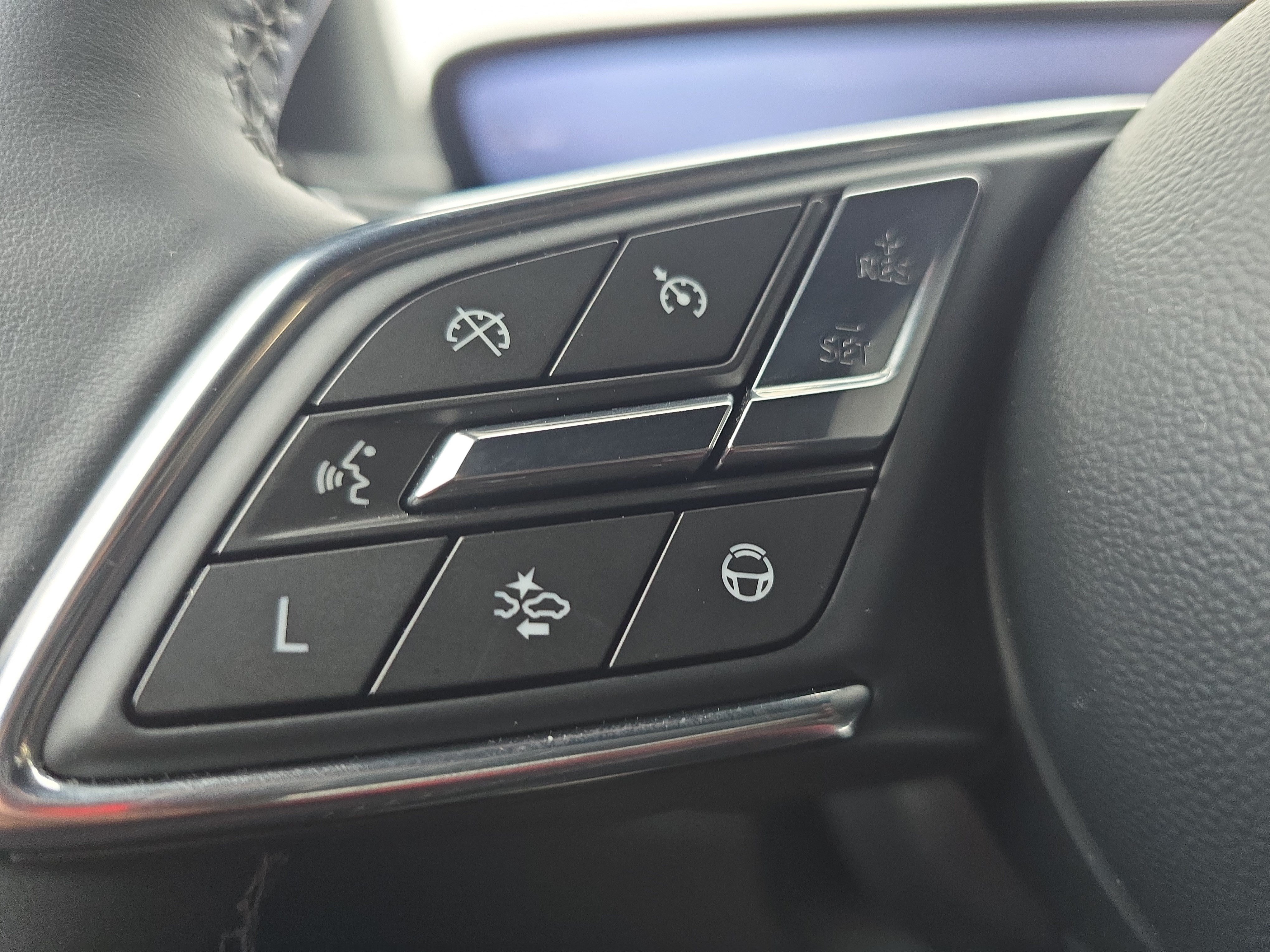 Used 2025 Buick Enclave Sport Touring w/ Super Cruise Package FWD image 18