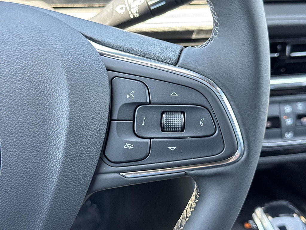 New 2026 Buick Envista Sport Touring w/ Convenience II Package FWD image 10