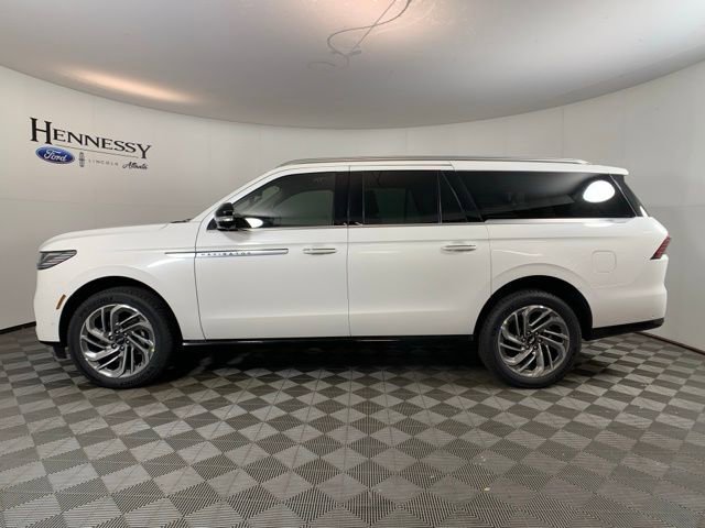 New 2025 Lincoln Navigator L Reserve image 3