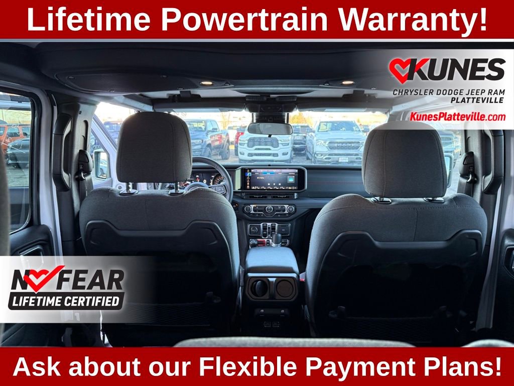 Used 2025 Jeep Wrangler Unlimited Rubicon image 19