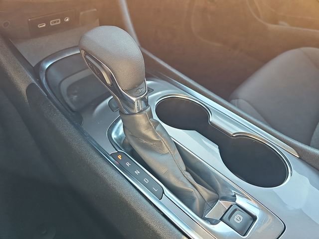 Used 2024 Chevrolet Malibu LT FWD image 15