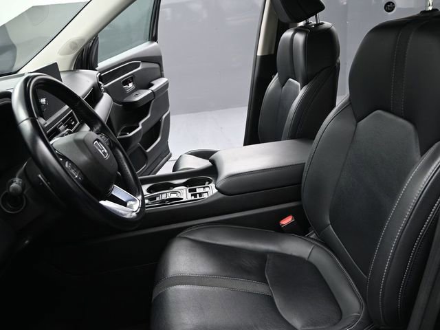 Used 2023 Honda Pilot EX-L image 16
