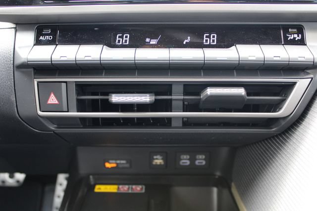 Certified 2026 Toyota Camry SE FWD image 24