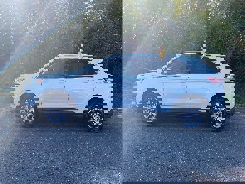 Certified 2022 Ford Edge SEL w/ Convenience Package image 5