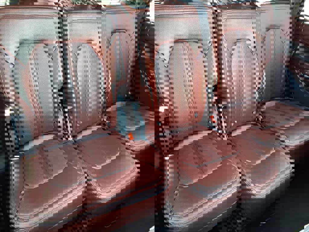 Used 2024 Ford Expedition Limited image 20