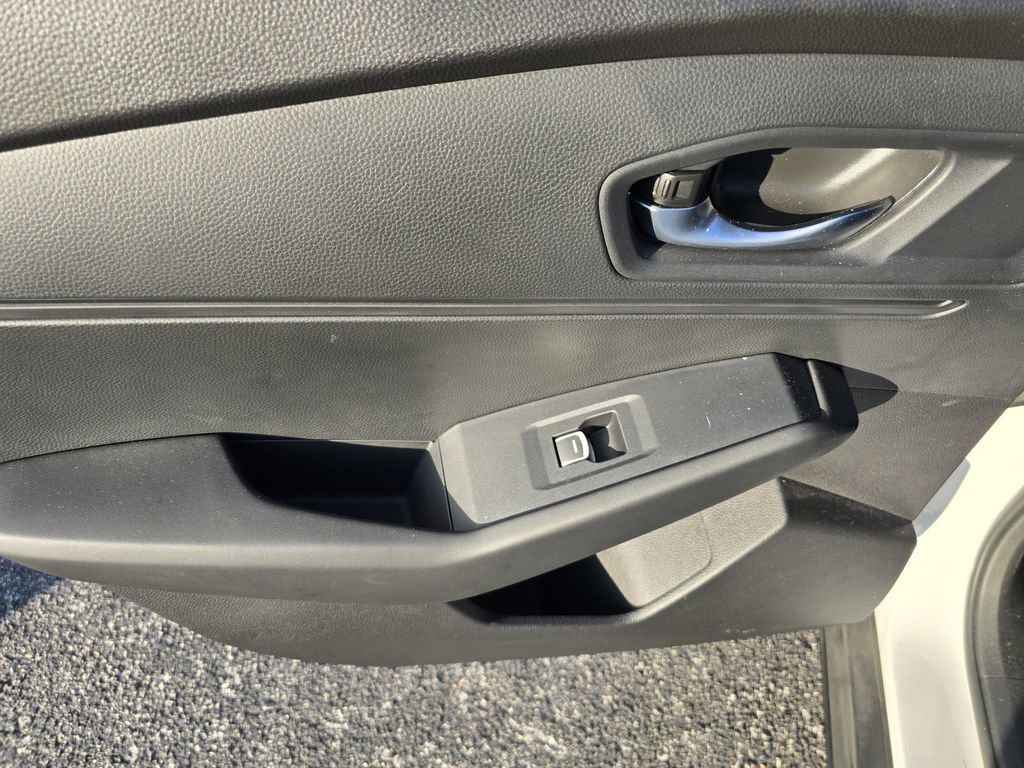 Used 2024 Honda Accord Sport image 11