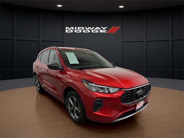 Used 2024 Ford Escape ST-Line image 1