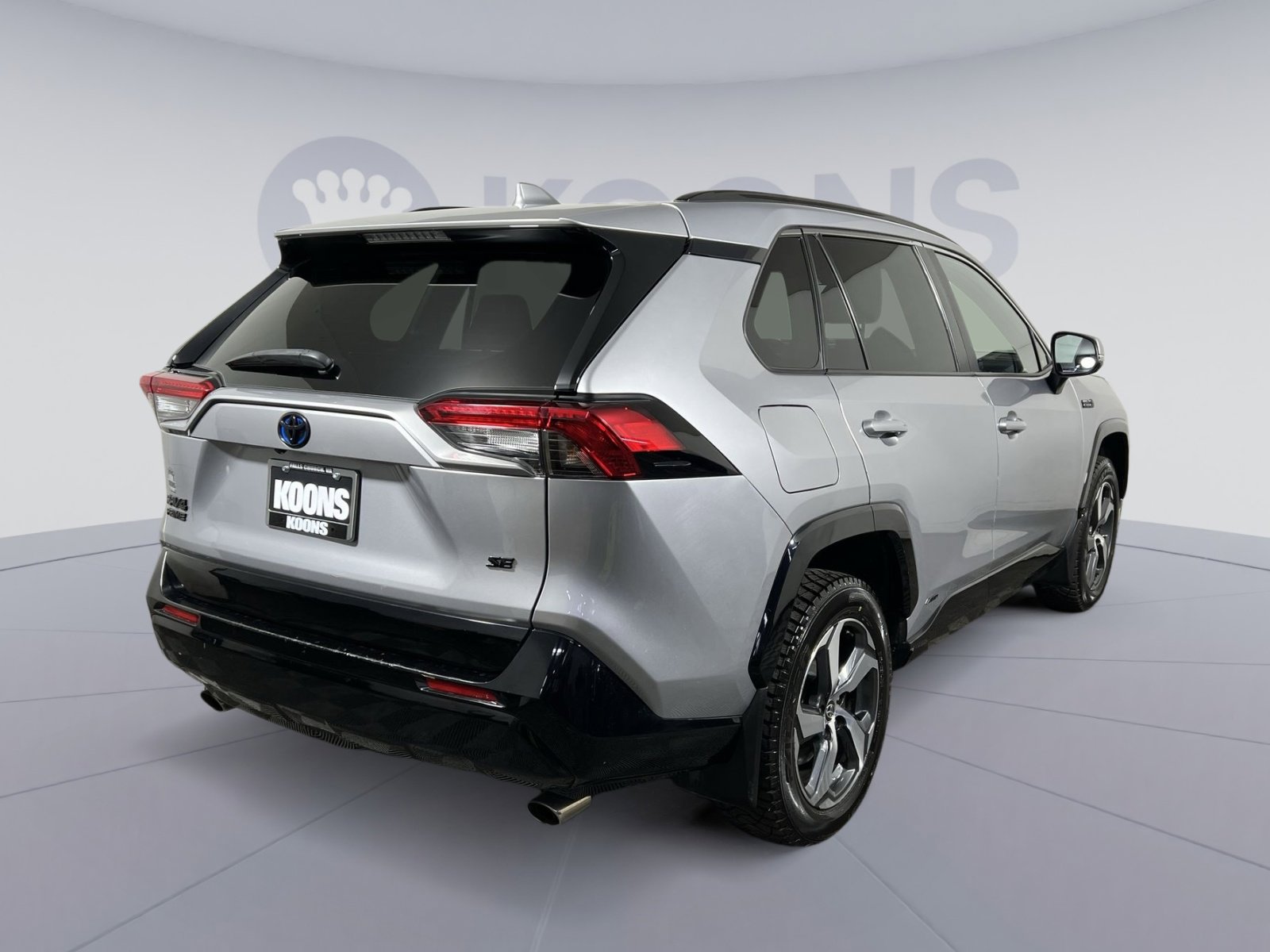 Used 2021 Toyota RAV4 SE image 7