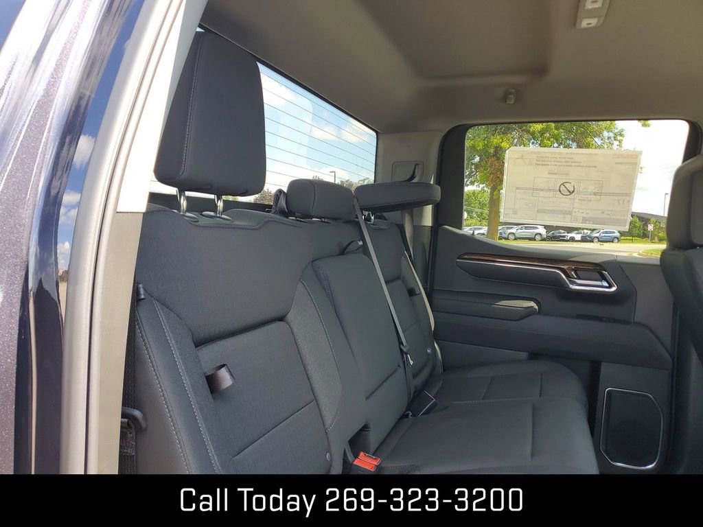 New 2025 GMC Sierra 1500 Elevation image 26
