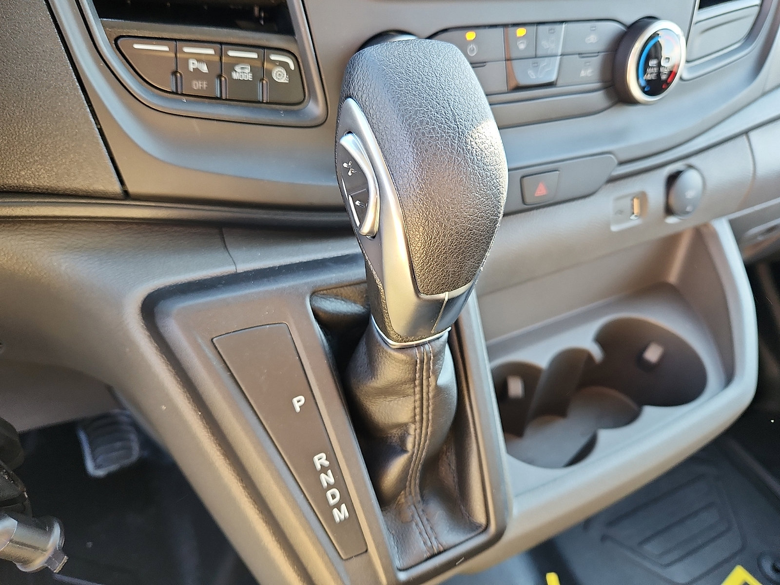 New 2025 Ford Transit 250 image 9