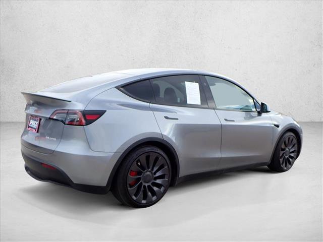 Used 2024 Tesla Model Y Performance image 4
