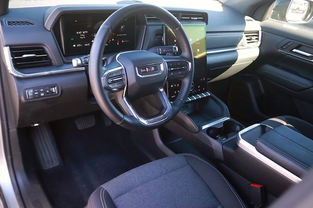 Used 2025 GMC Terrain Elevation AWD/4WD image 13