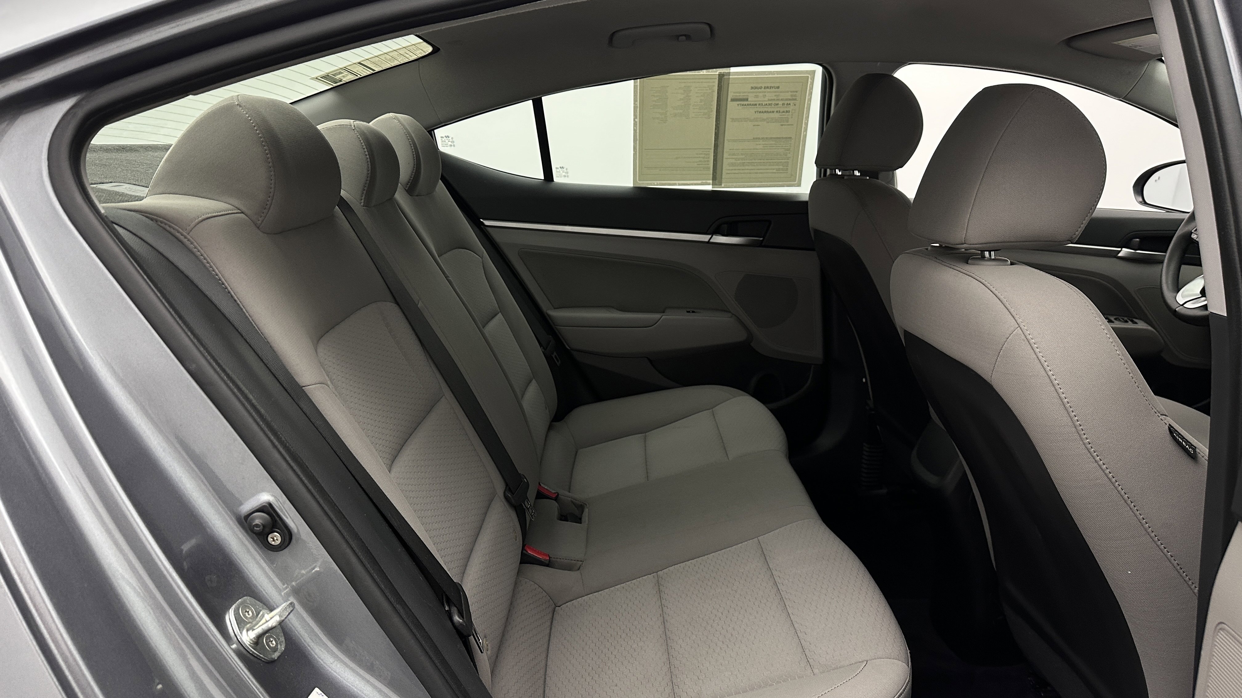 Used 2019 Hyundai Elantra SEL FWD image 29