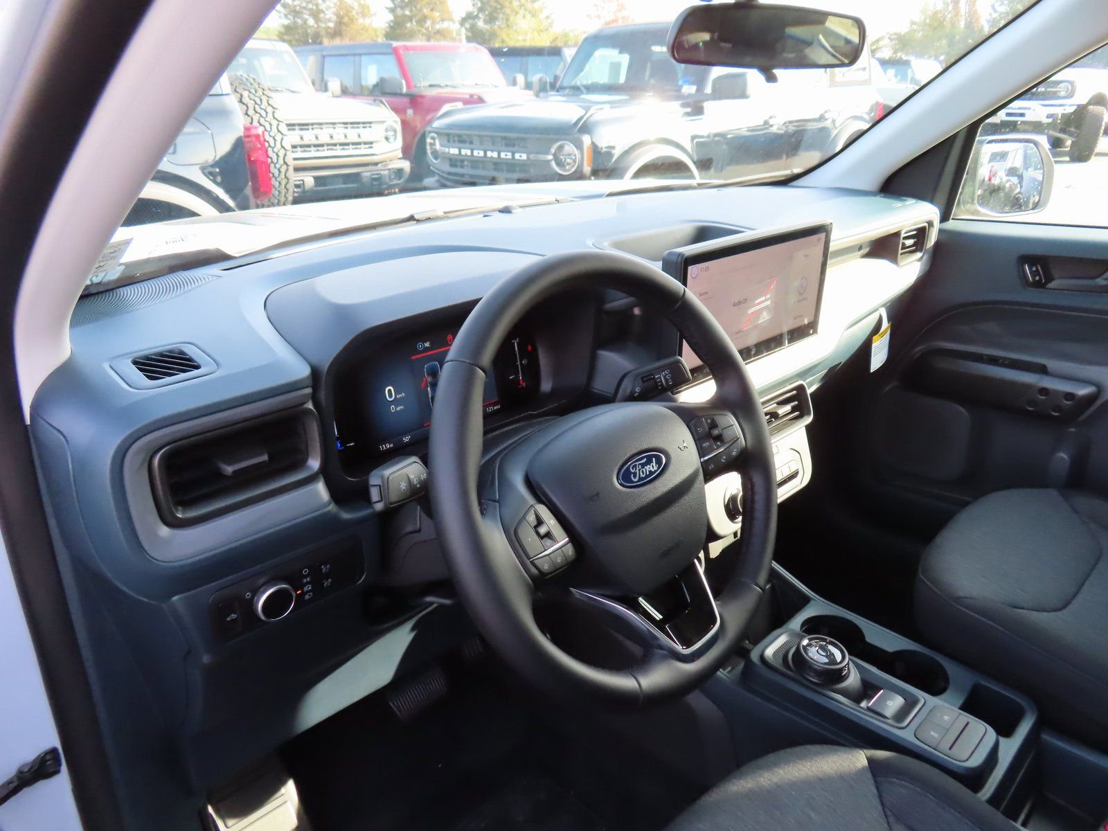 New 2026 Ford Maverick XLT w/ XLT Luxury Package image 8