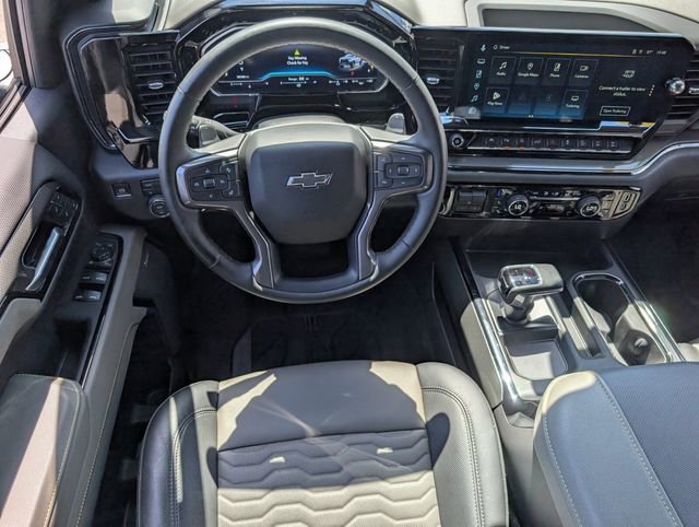 Used 2025 Chevrolet Silverado 1500 ZR2 image 11