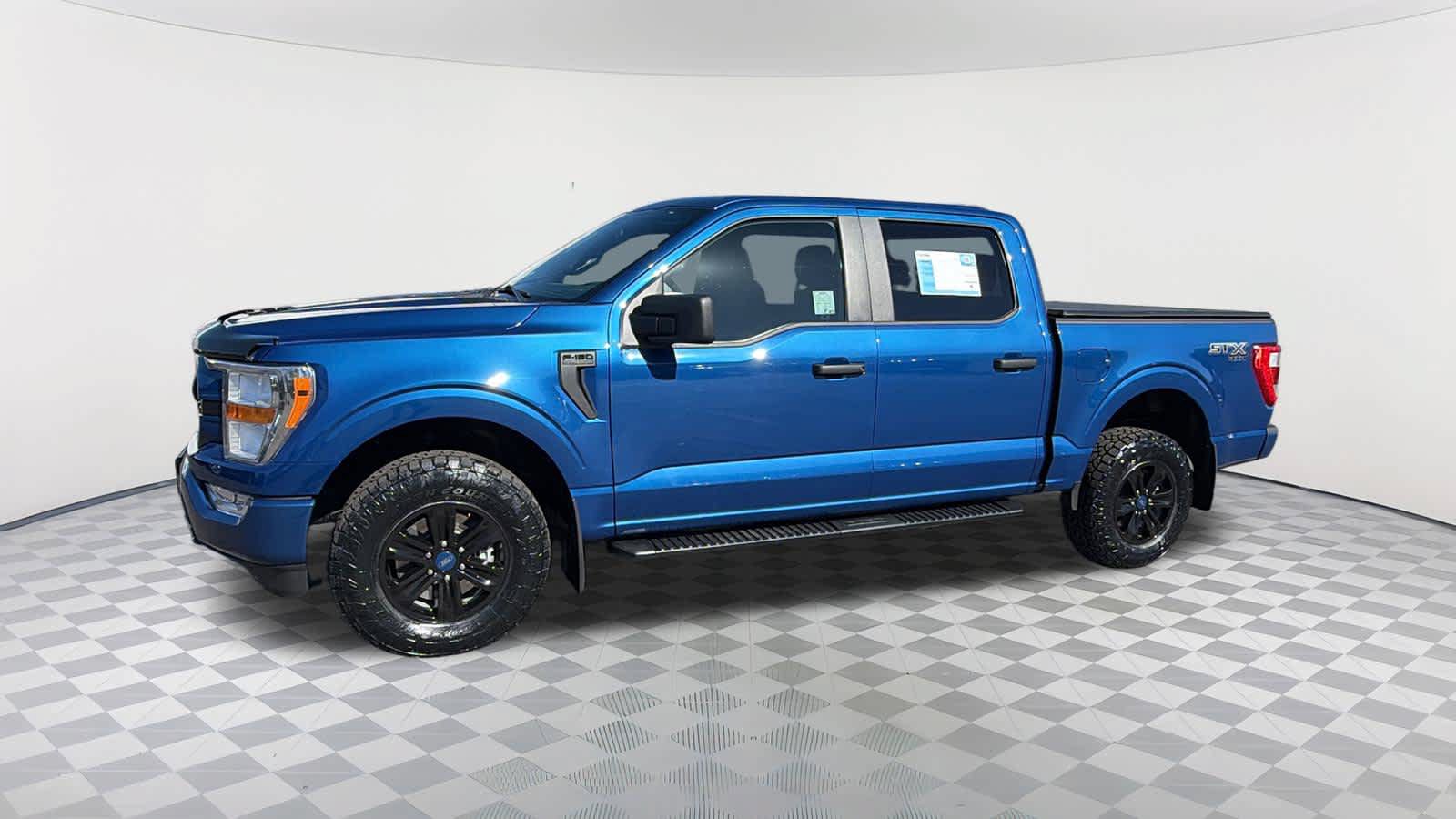 Used 2022 Ford F150 XL w/ STX Black Appearance Package AWD/4WD image 8