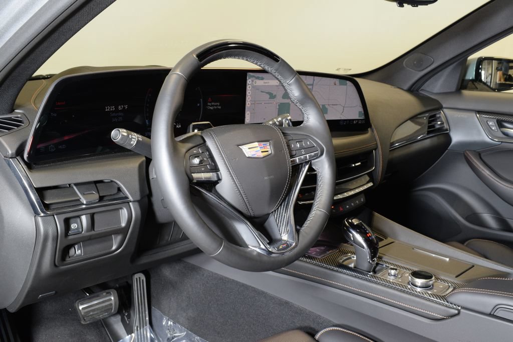 Used 2026 Cadillac CT5 V w/ Technology Package AWD/4WD image 11