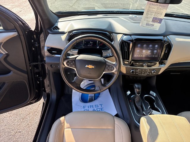 Used 2022 Chevrolet Traverse LT AWD/4WD image 16
