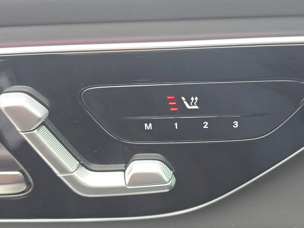 New 2025 Mercedes-Benz GLC 63 AMG S image 6