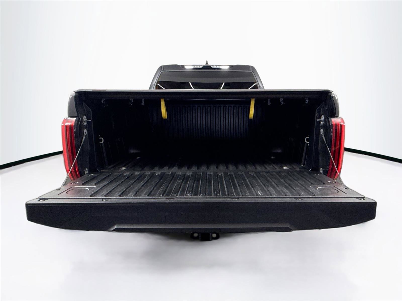 Used 2023 Toyota Tundra SR5 w/ SR5 Convenience Package AWD/4WD image 35