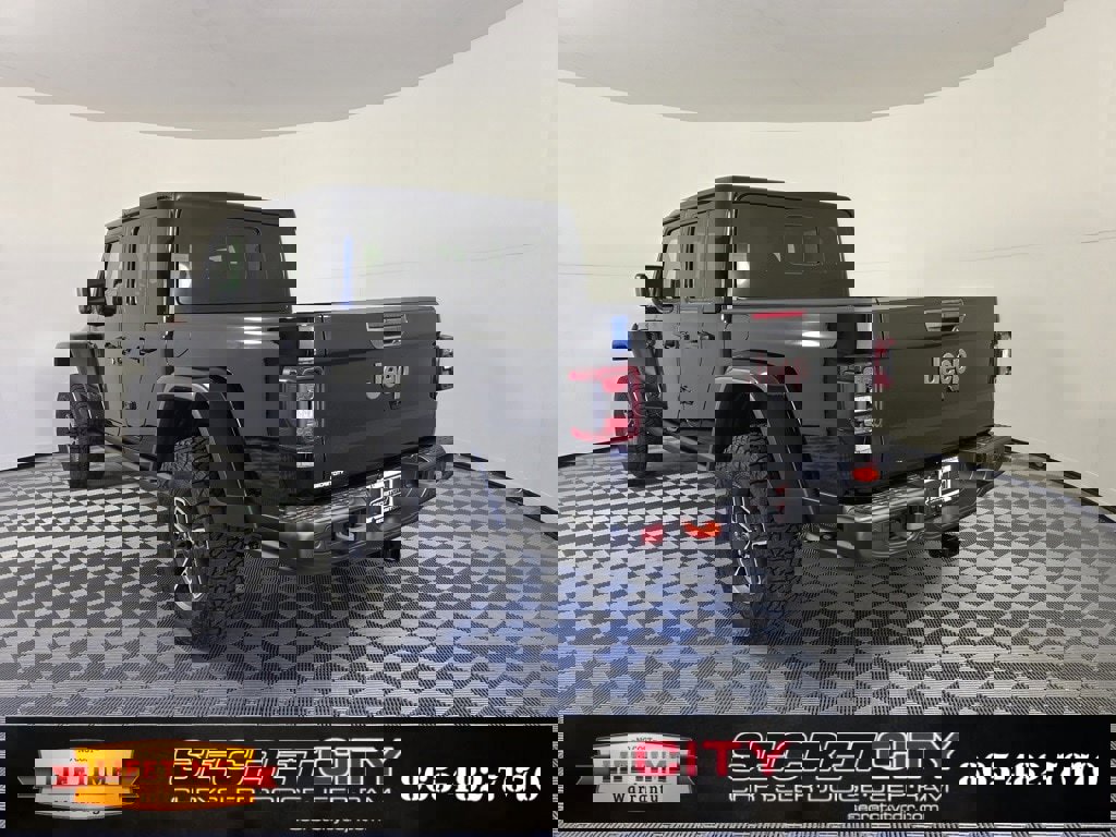 New 2025 Jeep Gladiator Mojave image 5