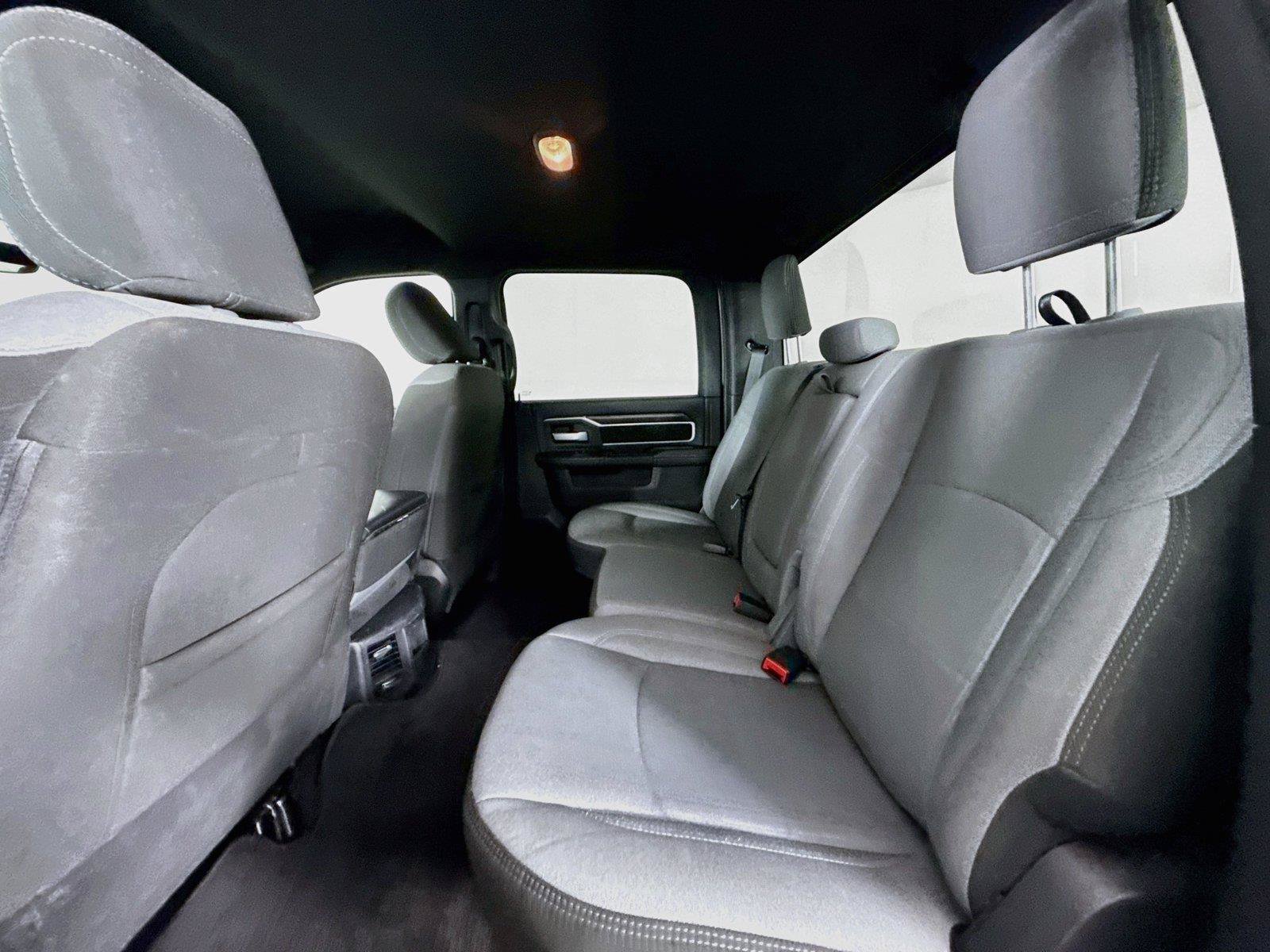 Used 2024 RAM 2500 Big Horn AWD/4WD image 28