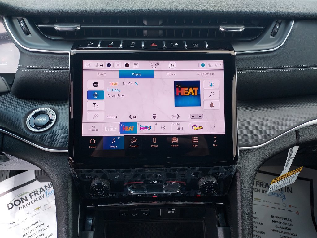 New 2027 Jeep Grand Cherokee Laredo X AWD/4WD image 21