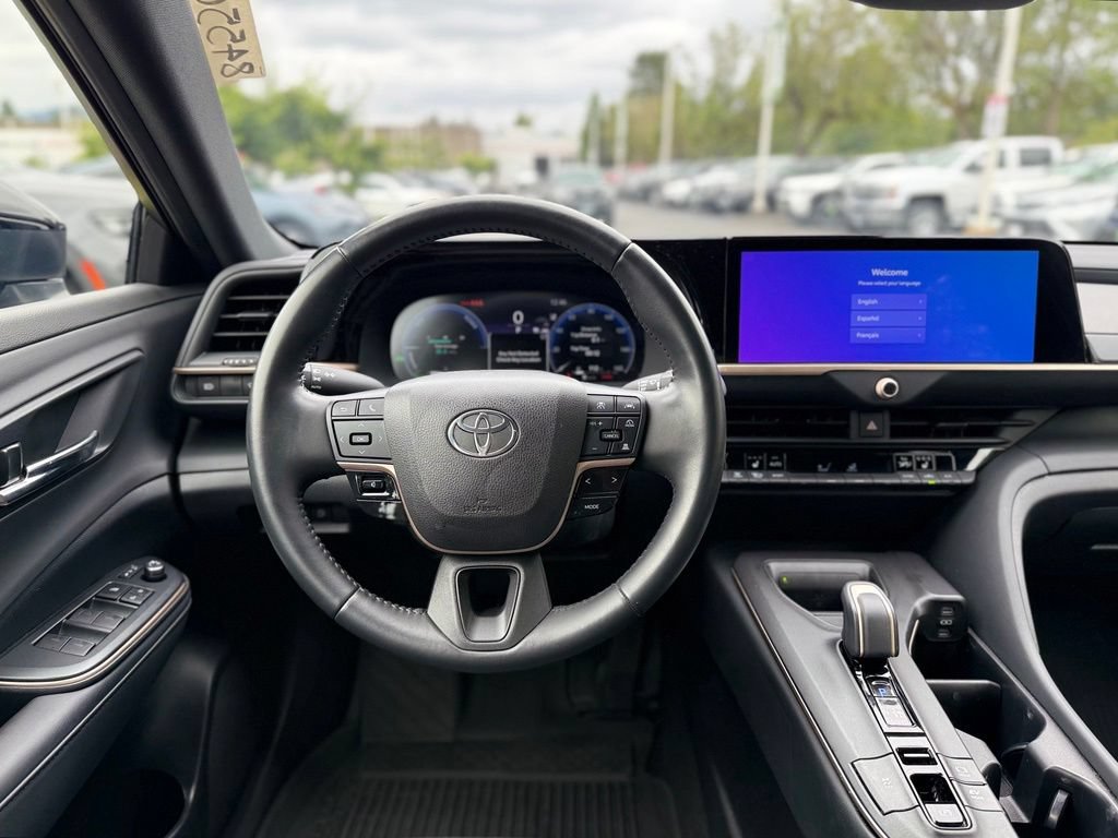 Certified 2023 Toyota Crown AWD/4WD image 24