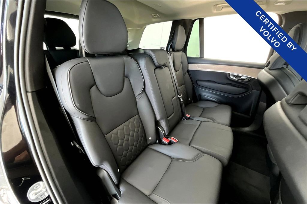 Certified 2025 Volvo XC90 B6 Plus image 35