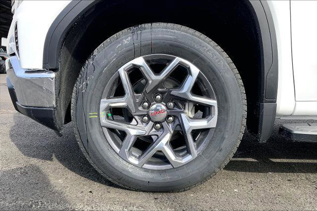 New 2026 GMC Sierra 1500 SLT w/ SLT Premium Package image 6