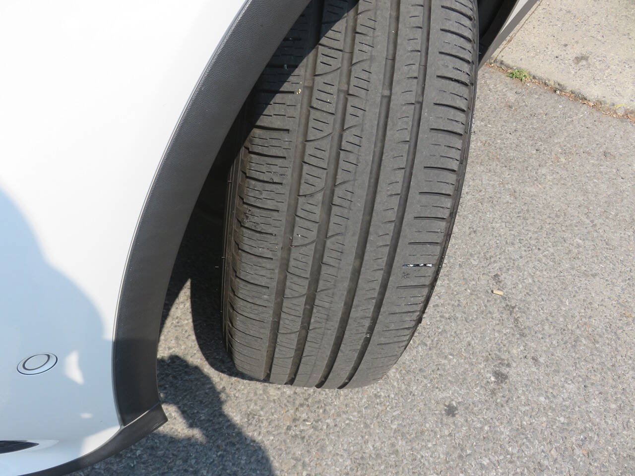 Used 2018 Mercedes-Benz GLC 300 4MATIC image 32