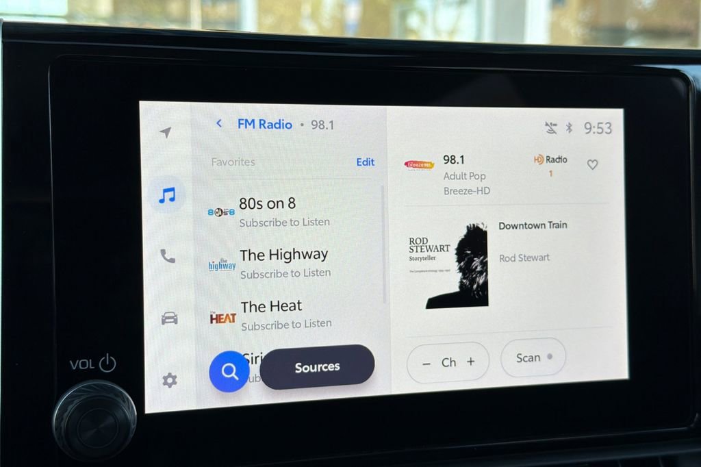 Used 2024 Toyota RAV4 XLE w/ Convenience Package image 17