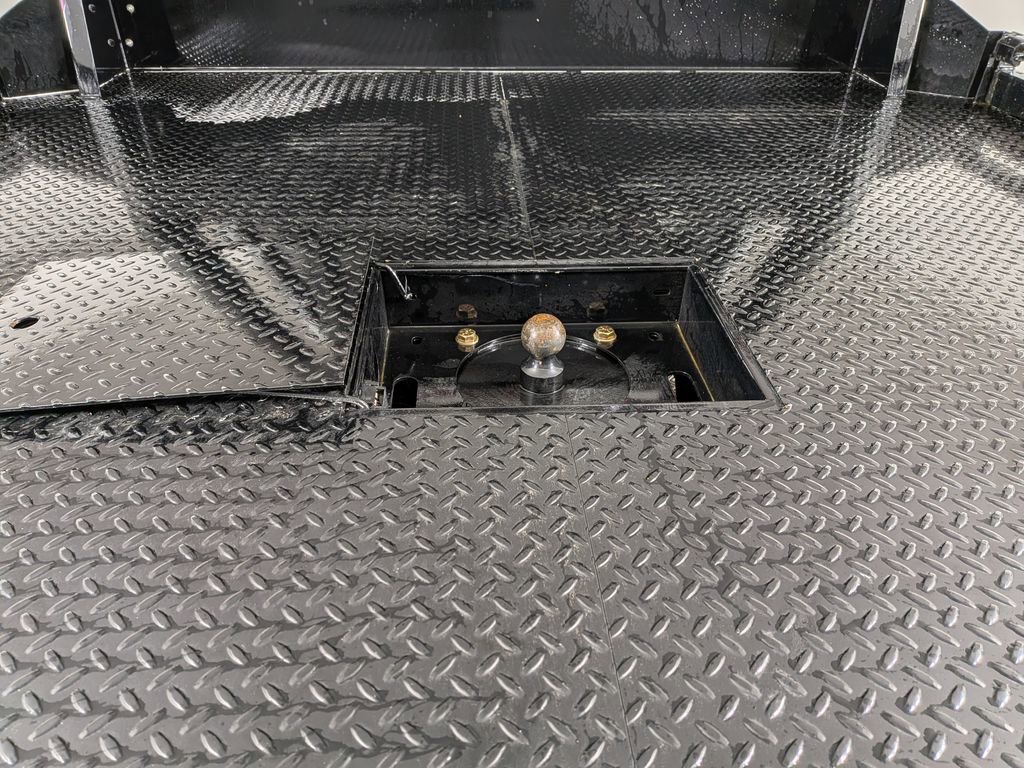 New 2025 GMC Sierra 3500 Pro w/ Convenience Package image 9