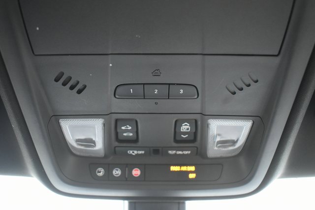 Used 2018 Cadillac XT5 Luxury w/ LPO, Wheel Lock Package image 32