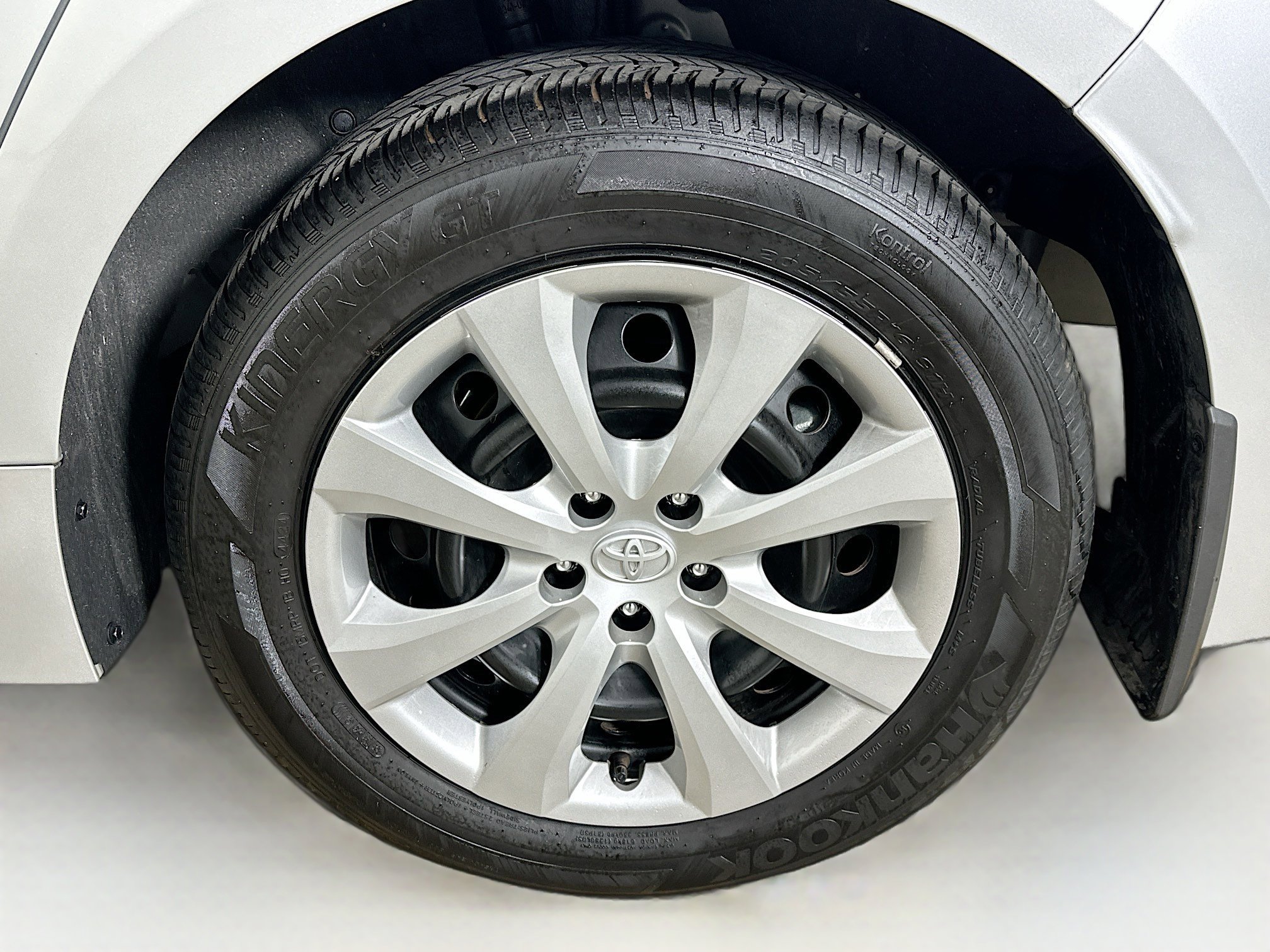 Used 2025 Toyota Corolla LE image 11