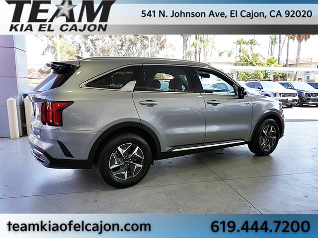 Certified 2023 Kia Sorento EX FWD image 8