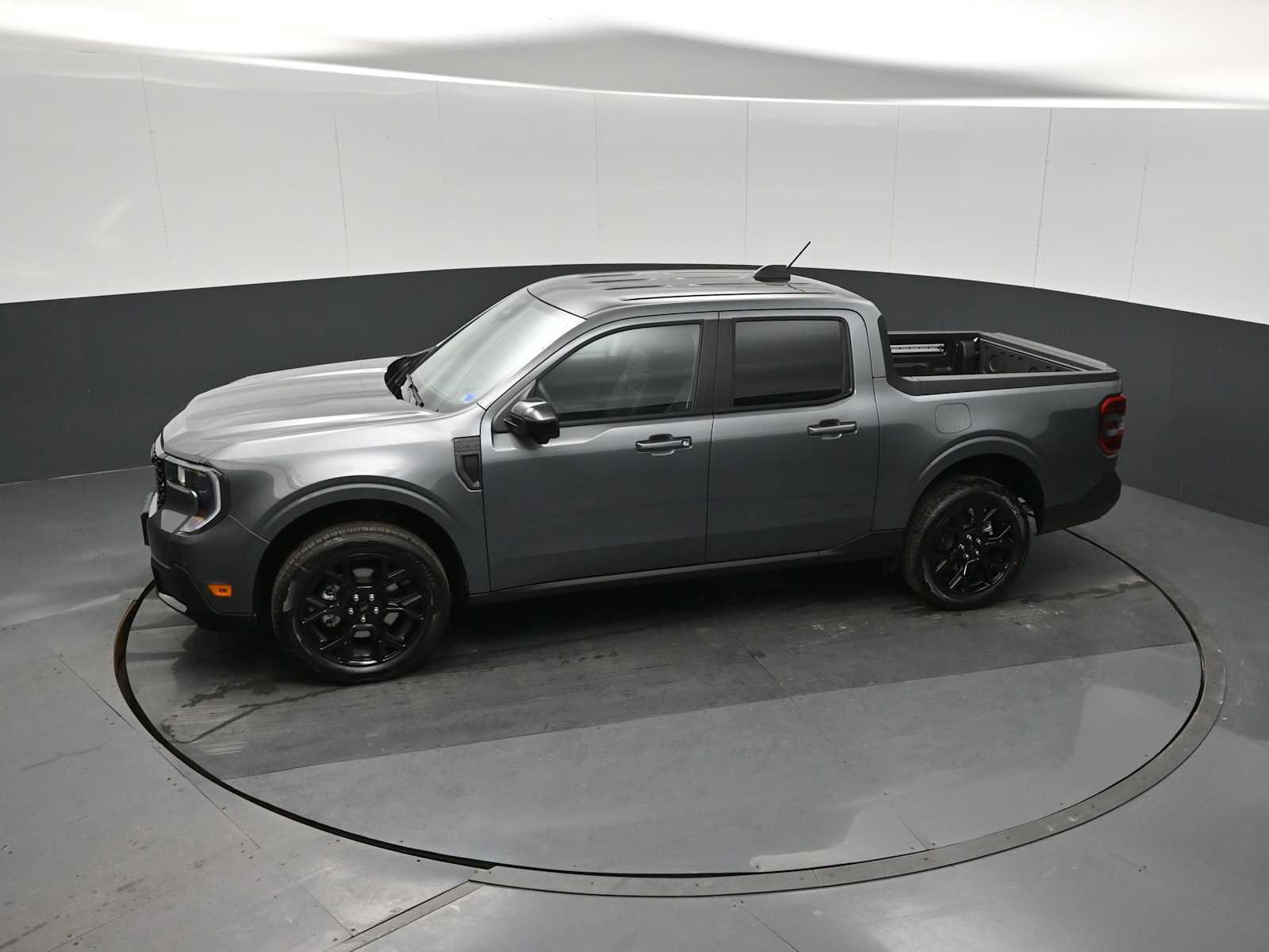 New 2026 Ford Maverick Lariat w/ Black Appearance Package image 24
